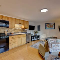 Wyoming Suite — Central 2BR, Sheridan WY