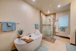 Slice of Paradise | Tranquil 3BR Rural Retreat Near Sheridan, WY | Mountain Views, Full Kitchen, Smart Lock, Private Laundry | Wyo Stays Concierge + Private Chef, Airport Transfers & Adventure Add-Ons Available
