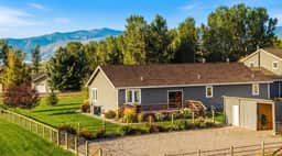 Slice of Paradise | Tranquil 3BR Rural Retreat Near Sheridan, WY | Mountain Views, Full Kitchen, Smart Lock, Private Laundry | Wyo Stays Concierge + Private Chef, Airport Transfers & Adventure Add-Ons Available