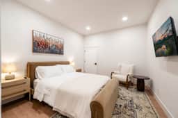 Onyx | Luxury Executive Loft Overlooking Main | Vibrant Fireplaces, King Bed