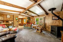Cow Camp — Rural Escape, 3BR, Sheridan WY - Image 5