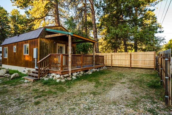 Piney Tiny House — Loft, Wildlife Views, Banner WY - Image 1