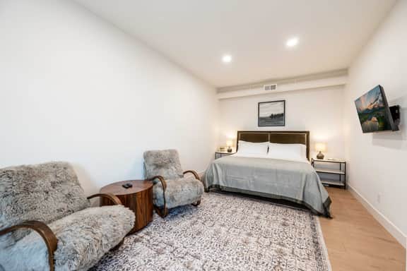 Onyx | Luxury Executive Loft Overlooking Main | Vibrant Fireplaces, King Bed