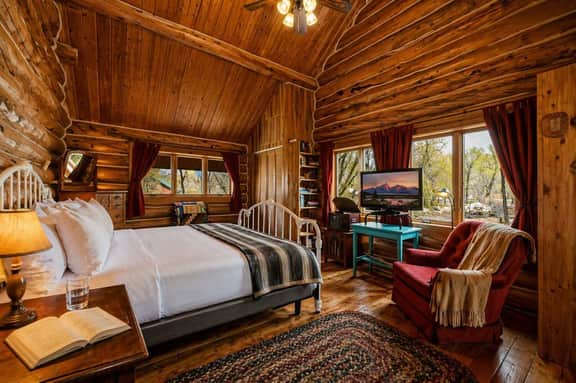 Clear Creek Crossing | Mountain Cabin on the Creek with Private Bridge Entry, BLM Land, Stargazing Deck + Separate Garage Apartment | Buffalo Wyoming Near Bighorn Mountains